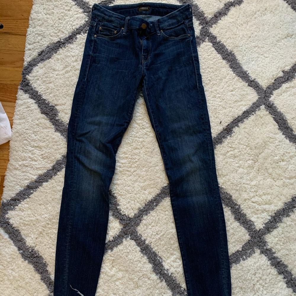 Like New Mother demain jeans with raw hem